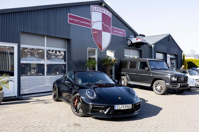 Porsche 992 911 Carrera GTS