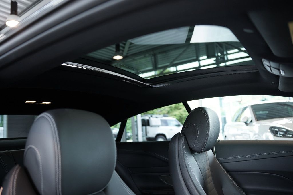 Mercedes Benz E 220