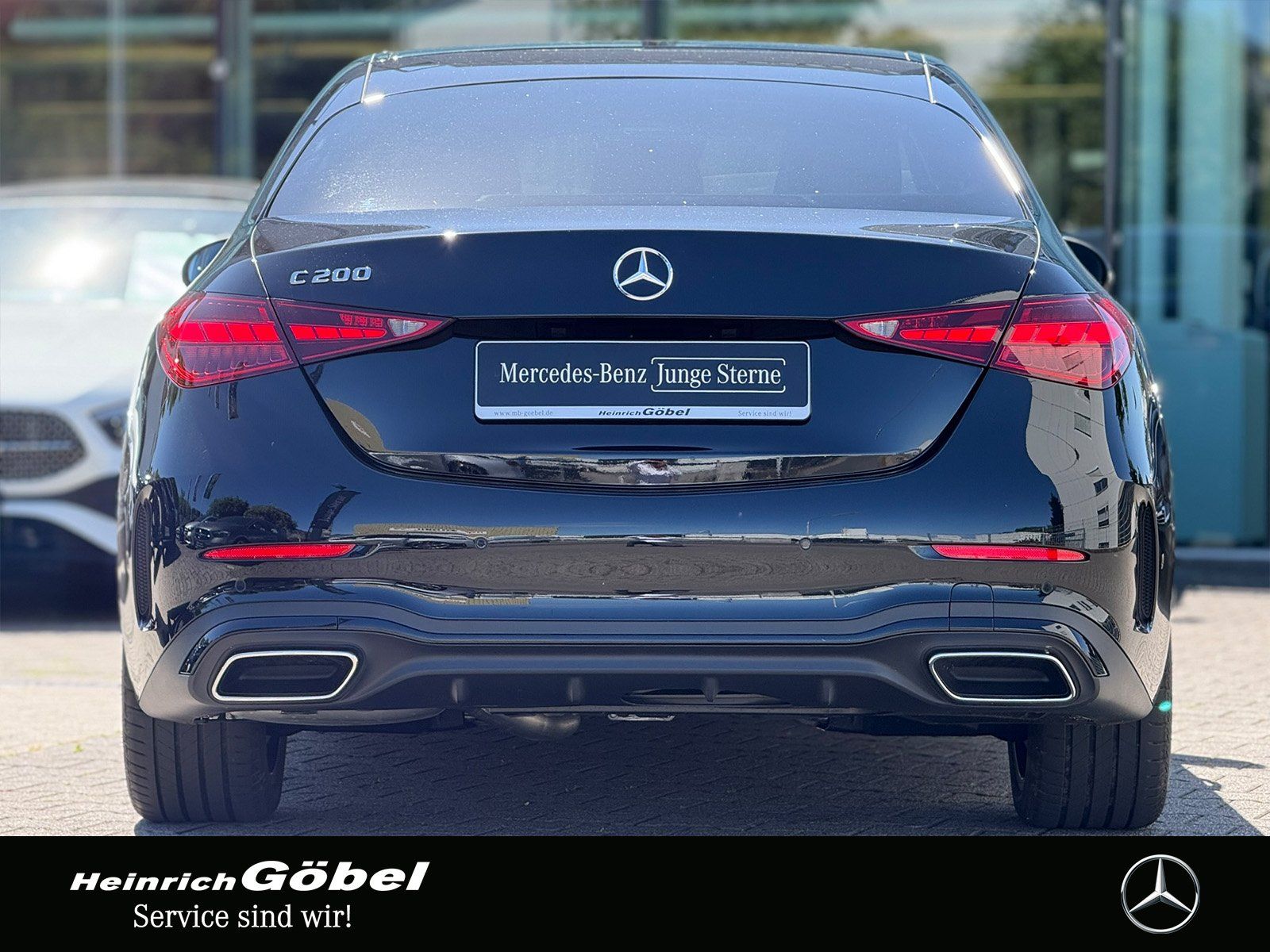 Fahrzeugabbildung Mercedes-Benz C 200 AMG*AHK*MEMORY*AMBIENTE*DIGITAL*360°