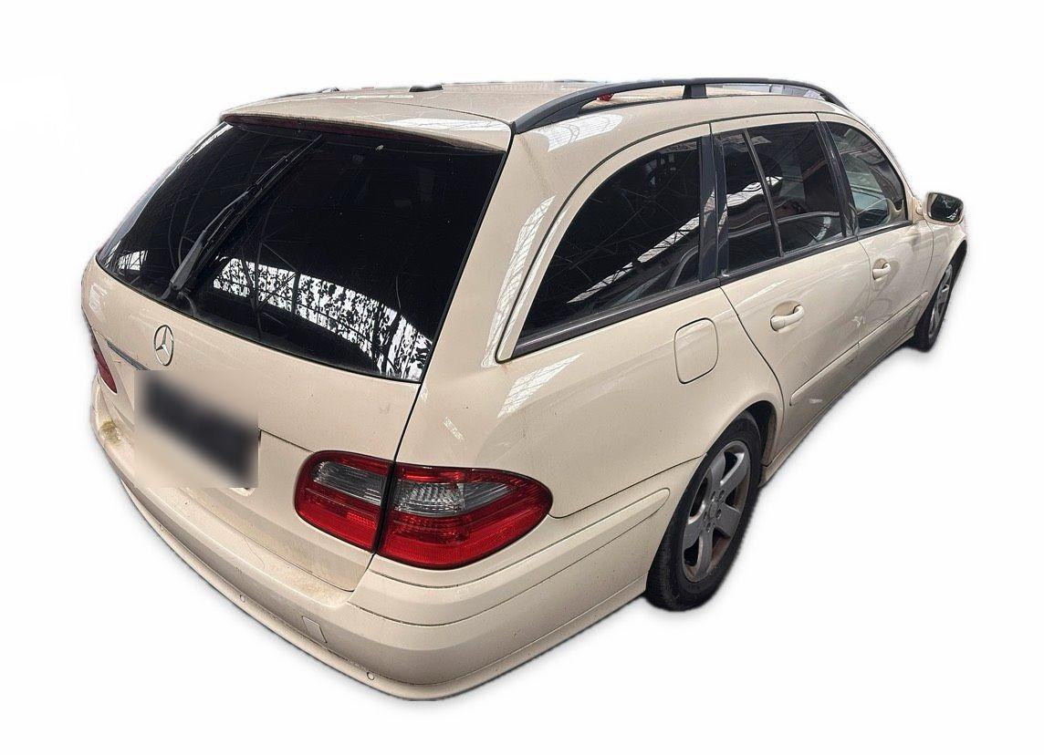 Mercedes-Benz E200 2009 — engine 136 HP (100kW)