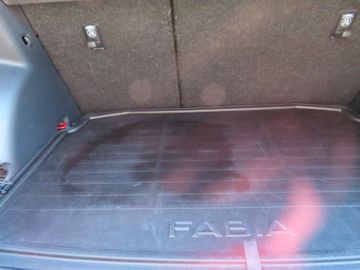 Fotografie 15 des Skoda Fabia Tour 1.0 DSG Navi LED ALU AHK