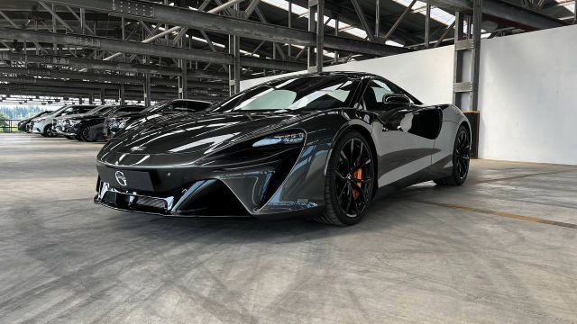 McLaren Artura