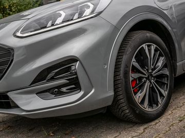 Ford Kuga 2.5 Plug-In Hybrid ST-Line X Winterpaket