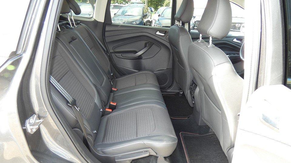 Ford Kuga Titanium - IM KUNDENAUFTRAG