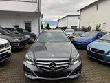 Mercedes-Benz E 200  T-Modell Avantgarde  BlueEfficiency - gebrauchte Mercedes-Benz E 200 aus dem Jahr 2015