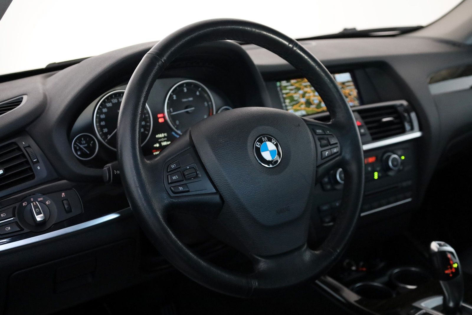 Fahrzeugabbildung BMW X3 xDrive 20d, X line,T.Leder,Navi,SH,Kamera,AHK