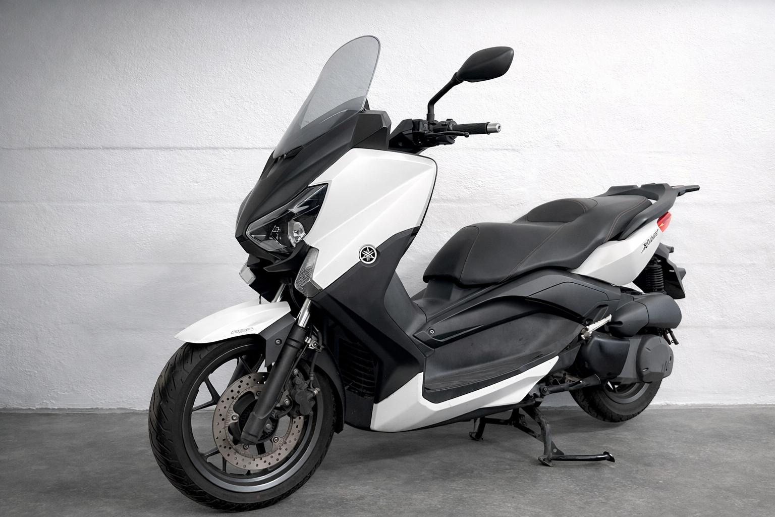 Yamaha YP250RA XMAX 250 ABS