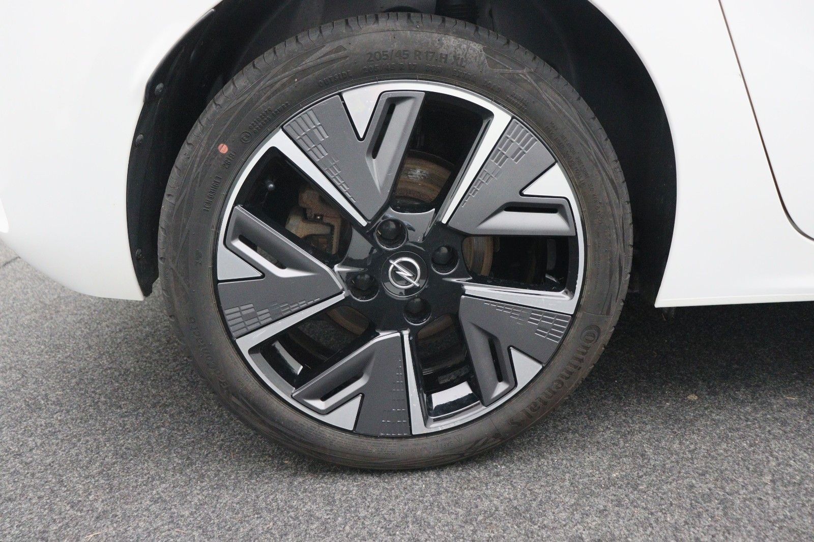Fahrzeugabbildung Opel Corsa-e F GS-Line NAVI KAMERA LED 11kW