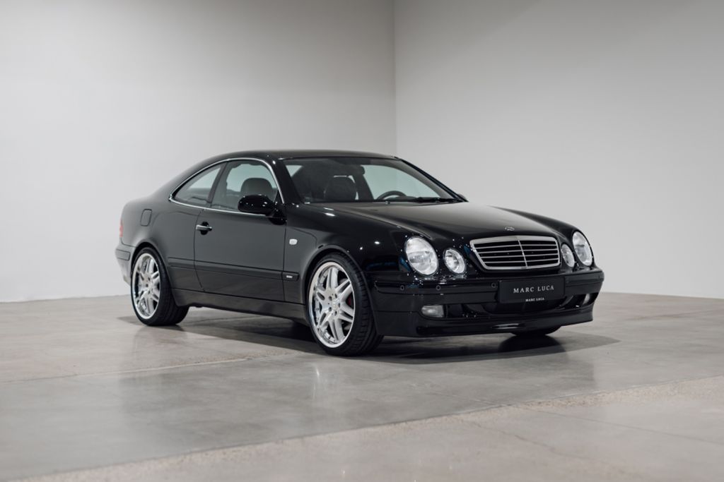 Mercedes-Benz CLK 55 AMG