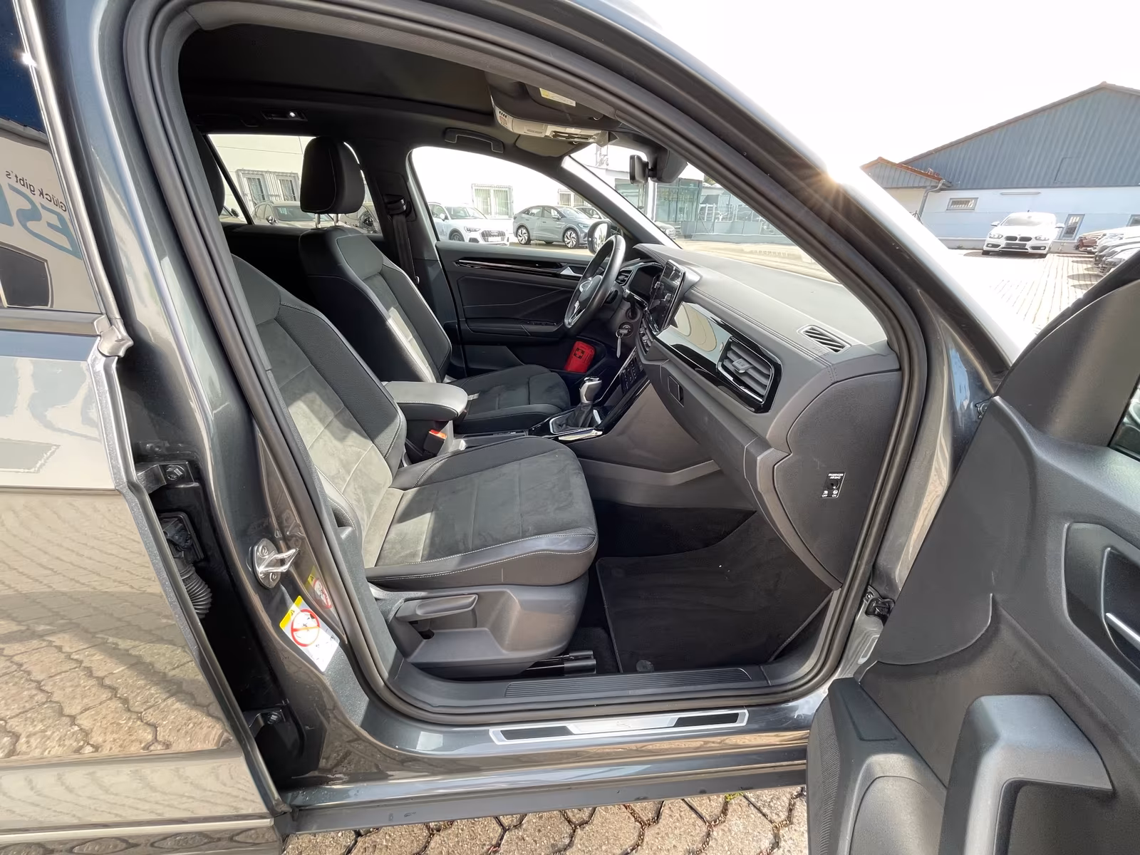 Volkswagen T-Roc R-Line 1.5 DSG ACC BLACK STYLE NAV PANO, миниатюра 20