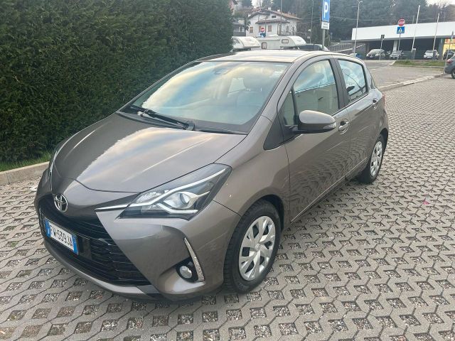 Toyota Yaris 1.0 72 CV 5 porte Lounge