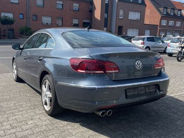 Volkswagen CC - 4