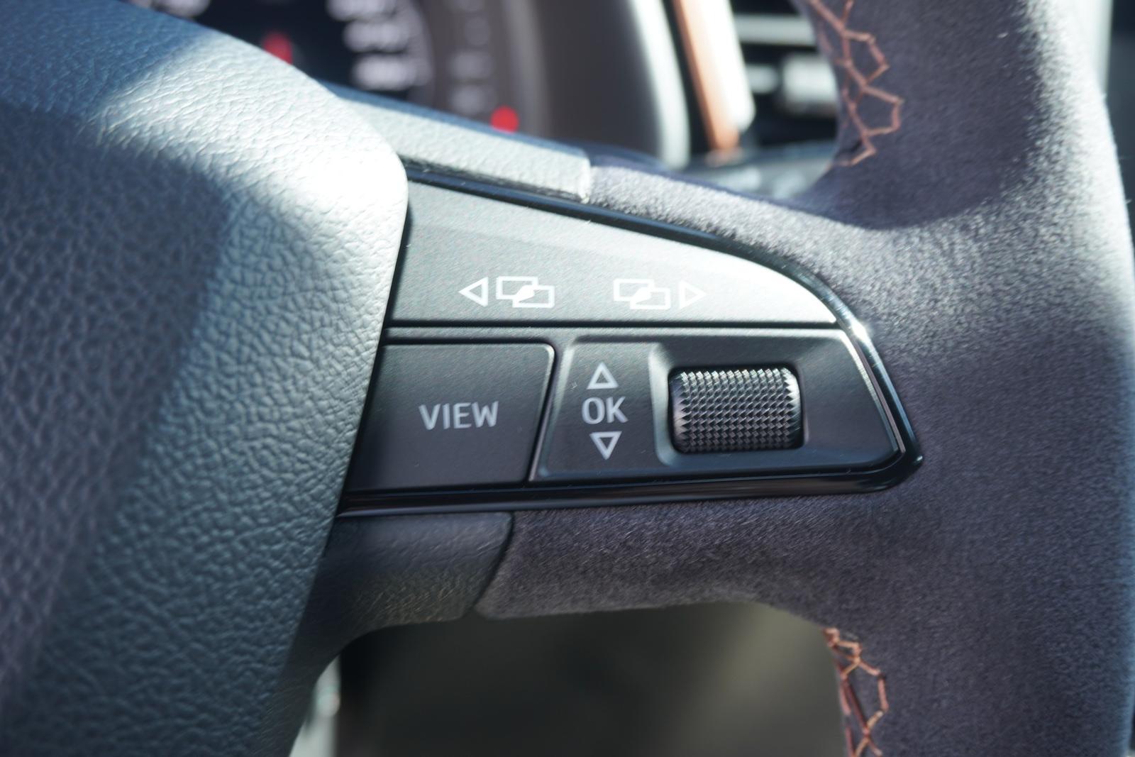 SEAT Leon ST 2.0 Cupra R LED Navi ACC Sitzheizung DCC, миниатюра 17