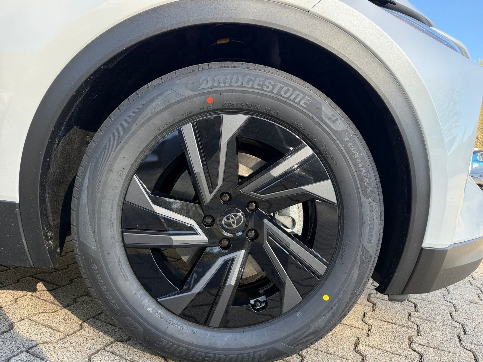 Toyota C-HR - Bild 17