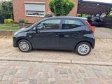 Toyota Aygo (X) 1,0-l-VVT-i x-play x-play - Toyota Aygo (X) in Kiel