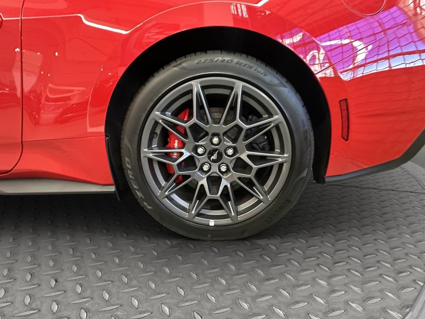 Fahrzeugabbildung Ford Mustang Fastback 5.0 Ti-VCT V8 328 kW GT