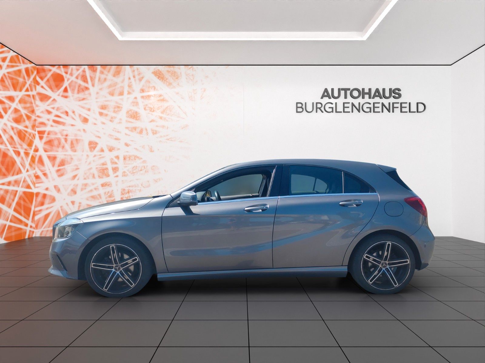 Fahrzeugabbildung Mercedes-Benz A -Klasse A 200 CDI / d ! Navi ! PDC !