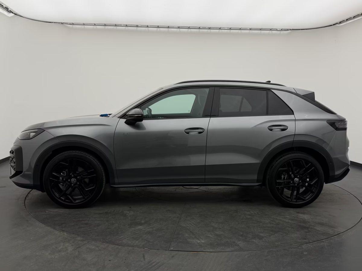 Volkswagen T-Roc 1.5 eTSI DSG R-Line +BLACK-STYLE+CAM+ACC+, миниатюра 6