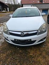 Opel zu verkaufen opel astra 1.8 Benzin - Opel Astra: Verkaufen