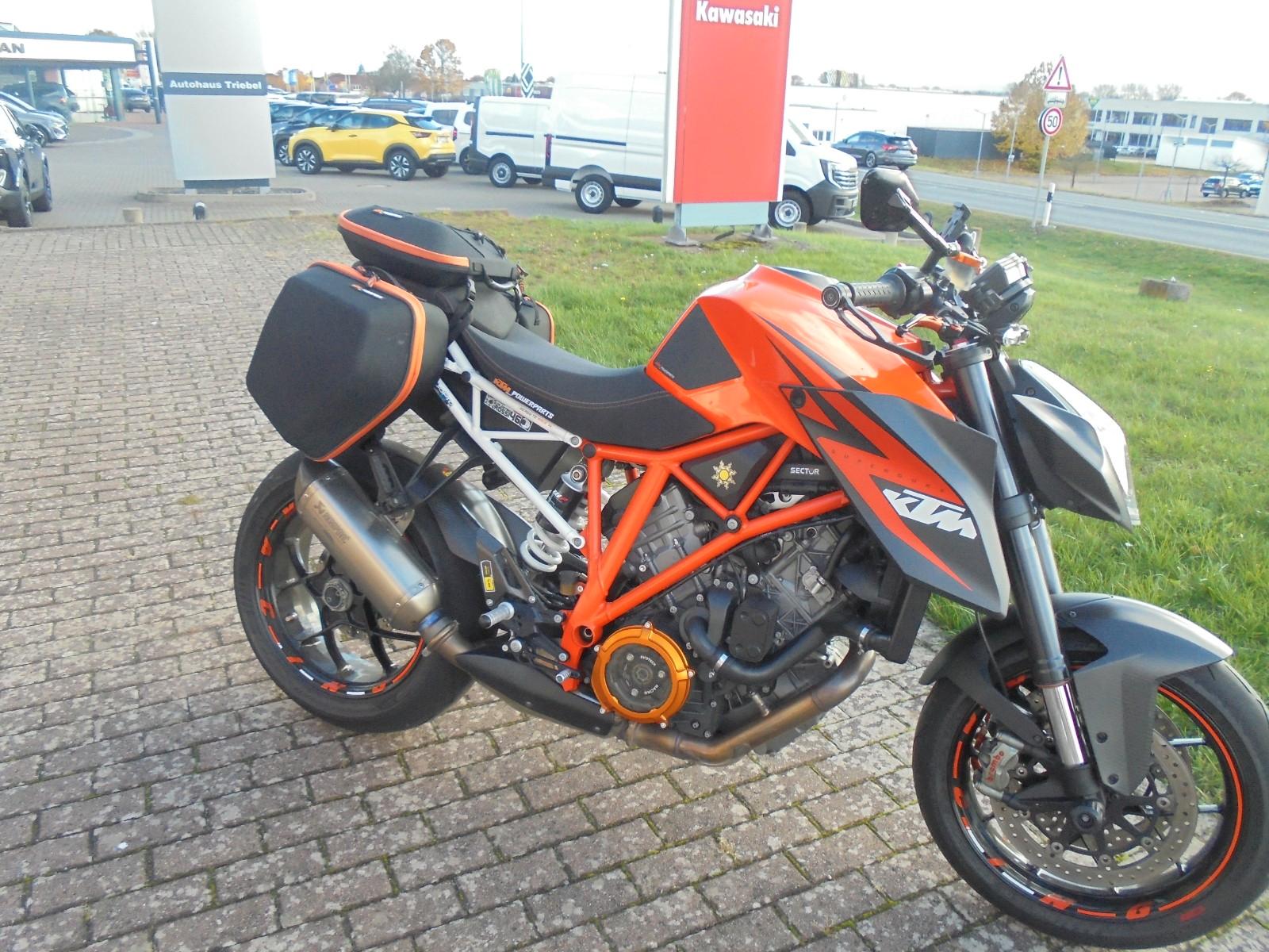 KTM 1290 Super Duke R