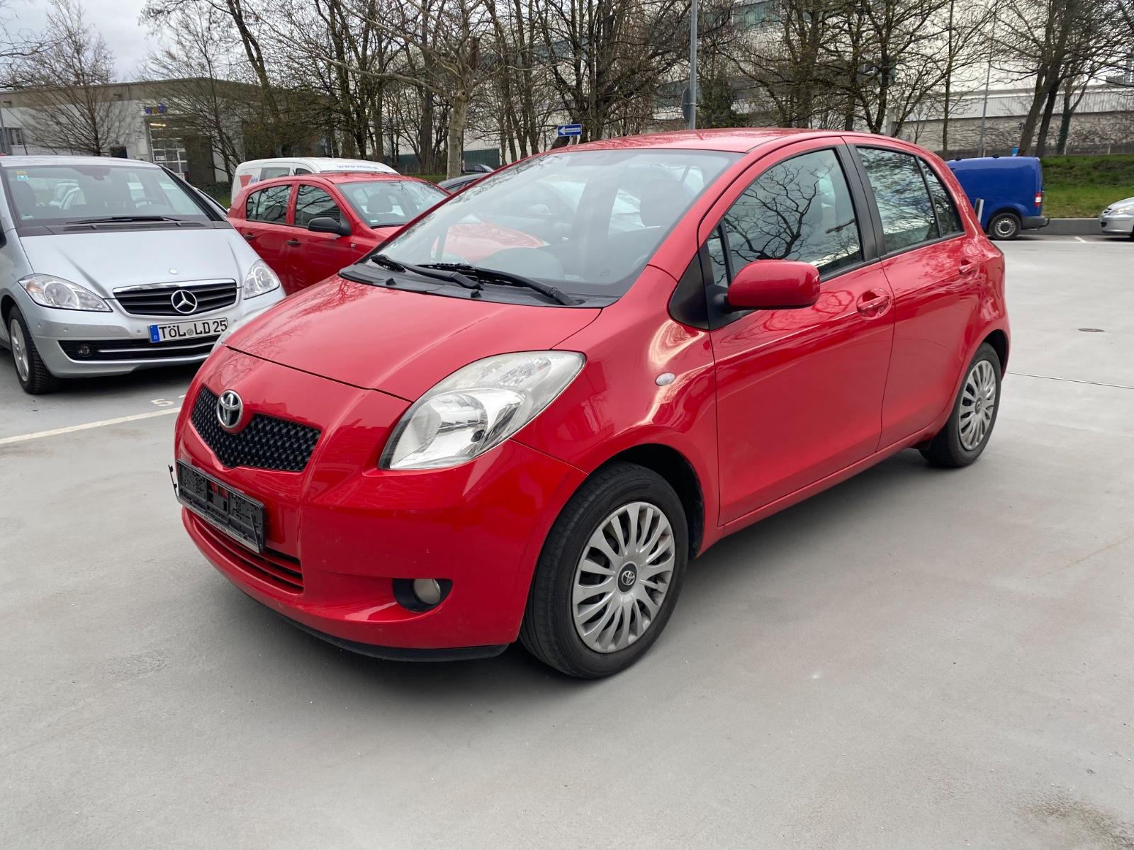 Toyota Yaris 01708044052 Klima Euro 4 Guter Zustand PDC