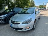 Opel Astra J Sport Tourer 1.4 - Opel Astra aus 2010: Sport Tourer