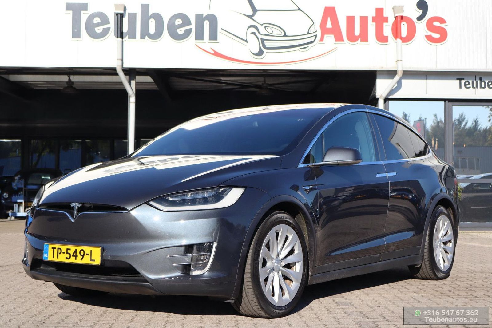 Tesla Model X 75D Base