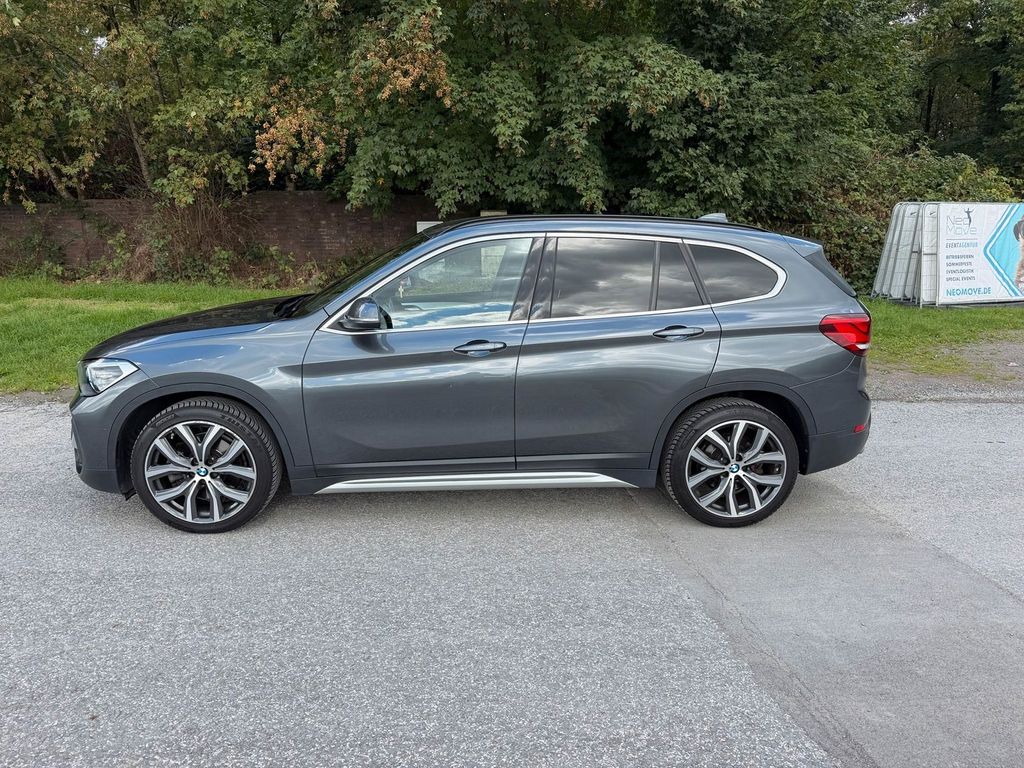 Image of BMW X1
