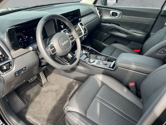 Fahrzeugabbildung Kia Sorento PLATINUM 4WD 1.6 T-GDI HYBRID *7-SITZER*