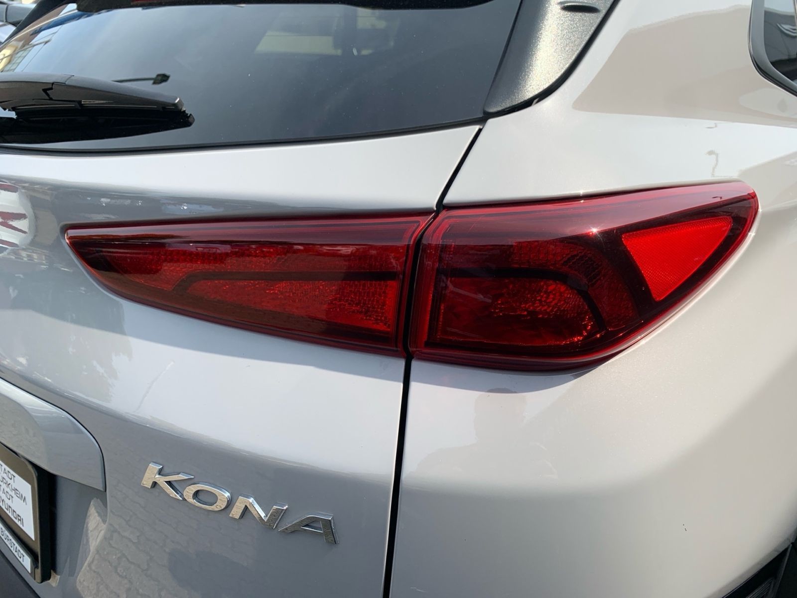 Fahrzeugabbildung Hyundai Kona 1.6 GDI Ed. 30 Hybrid DCT Kamera