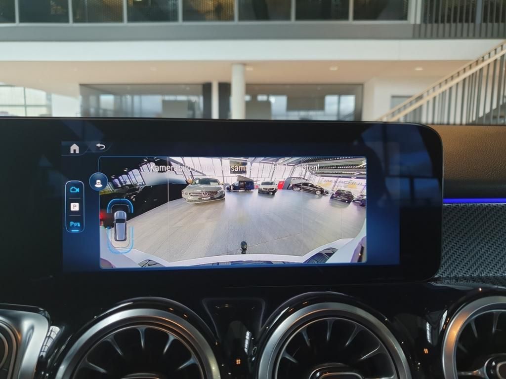 Fahrzeugabbildung Mercedes-Benz GLB 200 d AMG Line*NightPaket*Anhängevorrichtung