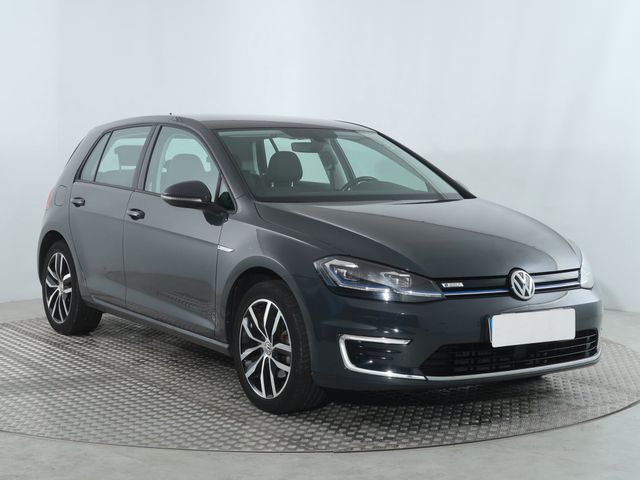 Volkswagen e-Golf 32 kWh, 37 Ah 2020 , Automatik,