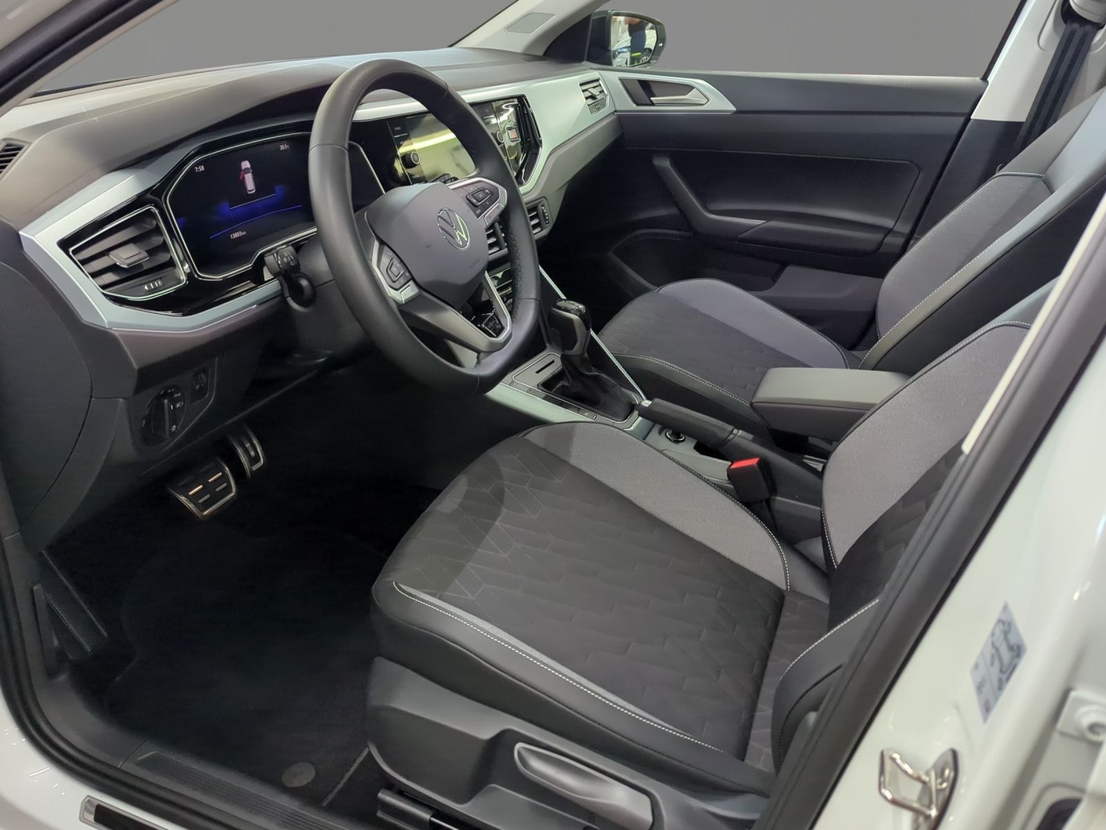 Volkswagen Polo - Bild 9