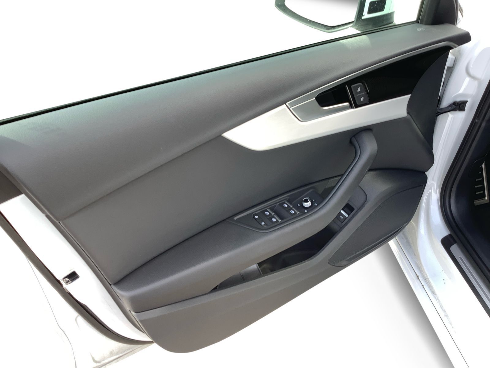 Audi A4 - Bild 15