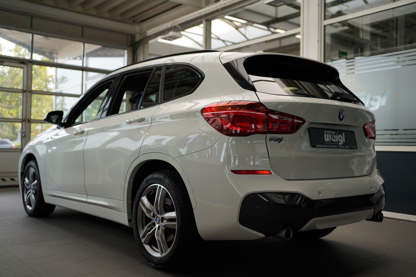 Fahrzeugabbildung BMW X1 20iA M Sport +AHK+Glasdach+LED+PDC+Alarmanlag