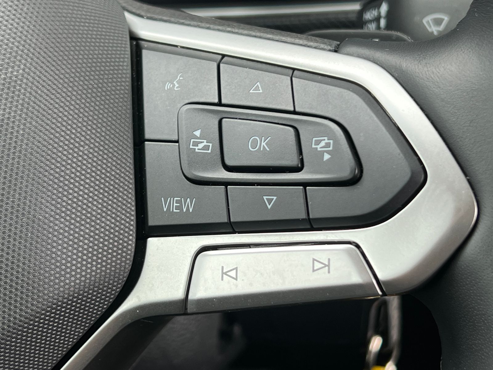 Fahrzeugabbildung Volkswagen T-Cross GOAL 1.0 TSI DSG *AHK, LED, App-Connect,