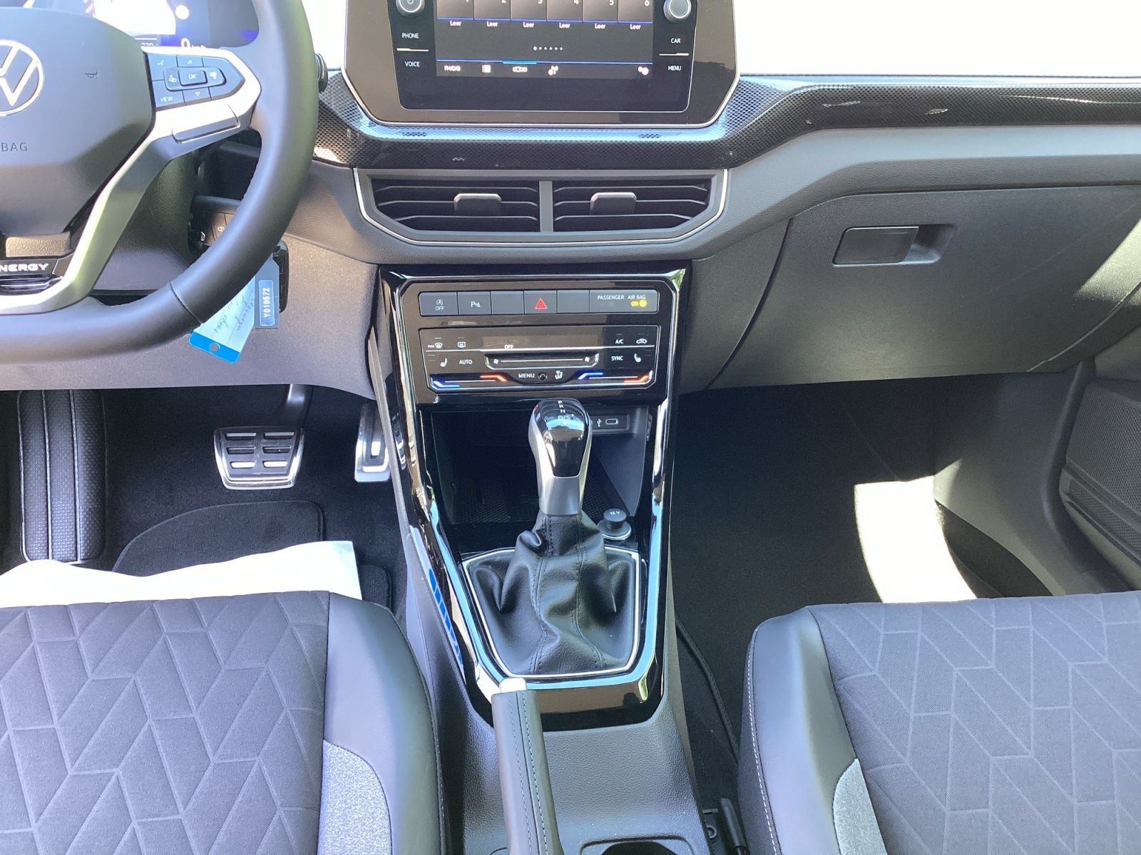 Volkswagen T-Cross - Bild 9
