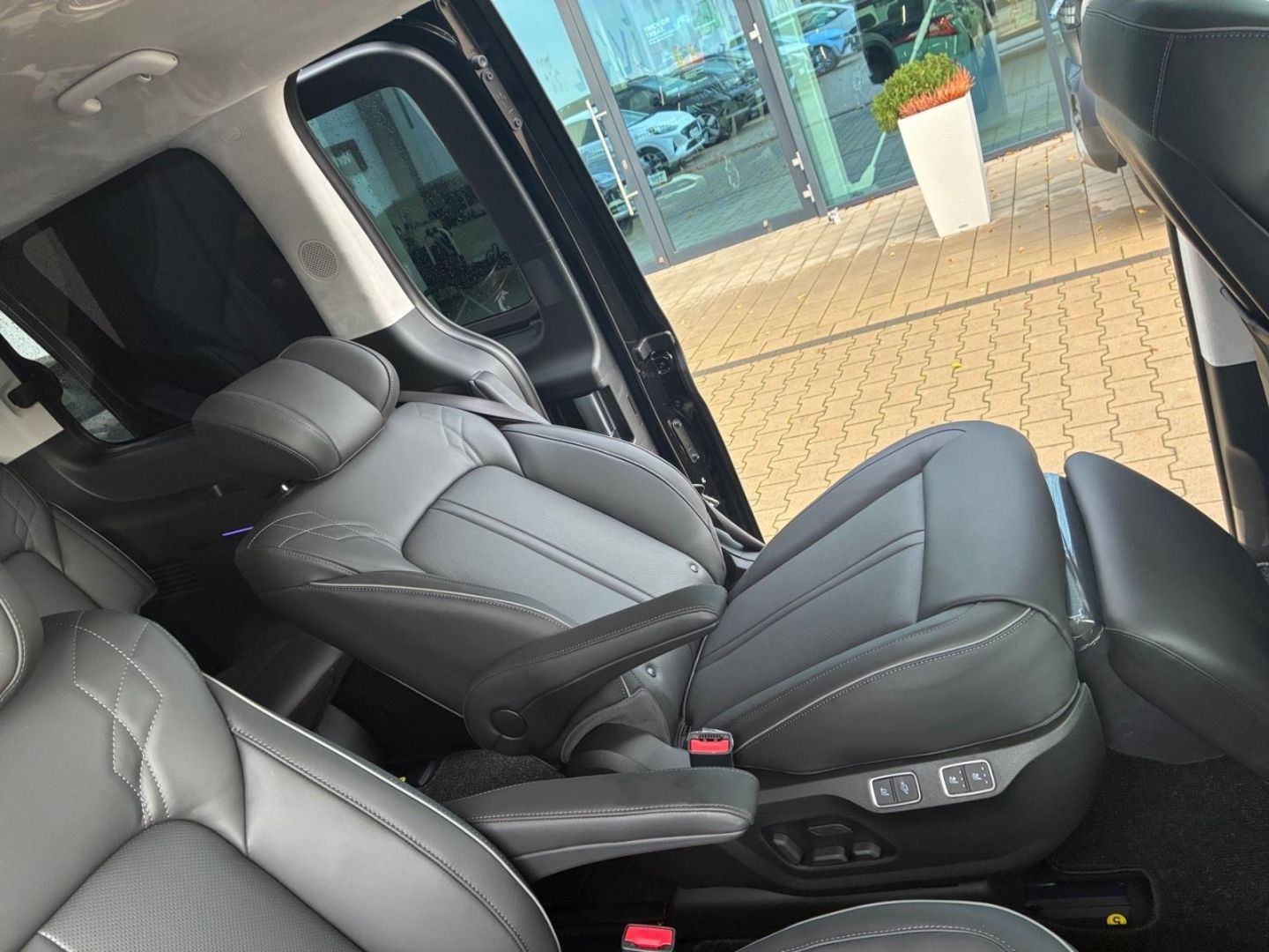 Hyundai STARIA - Bild 17