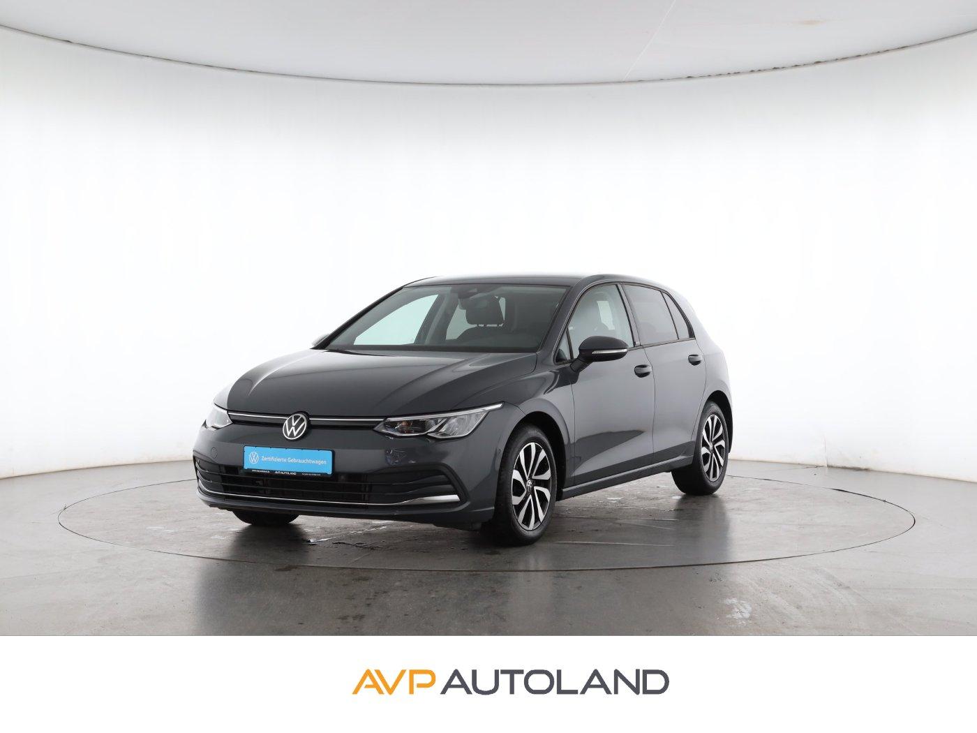 Volkswagen Golf VIII 1.5 eTSI DSG ACTIVE | NAVI | AHK | LED