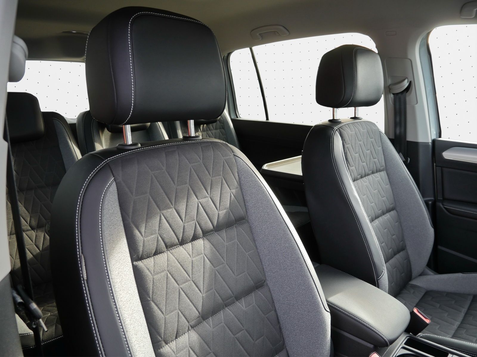 Volkswagen Touran - Bild 10