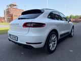 Porsche Macan Panorama Bose Luftfahrwerk Kamera PDLS  - Porsche Macan in Essen