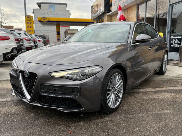 Alfa Romeo Giulia Super-Aut-1.Hand-Kamera-AHK-SHZ-ACC