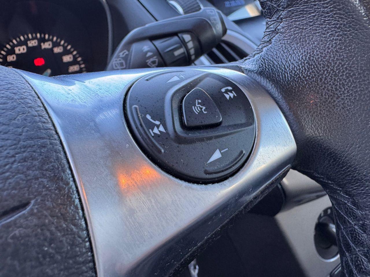 Ford Focus 2013 — photo 13