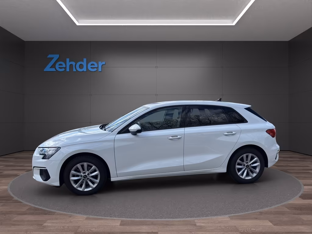 Audi A3 Sportback 30 TFSI MMI plus, Sportsitze, 