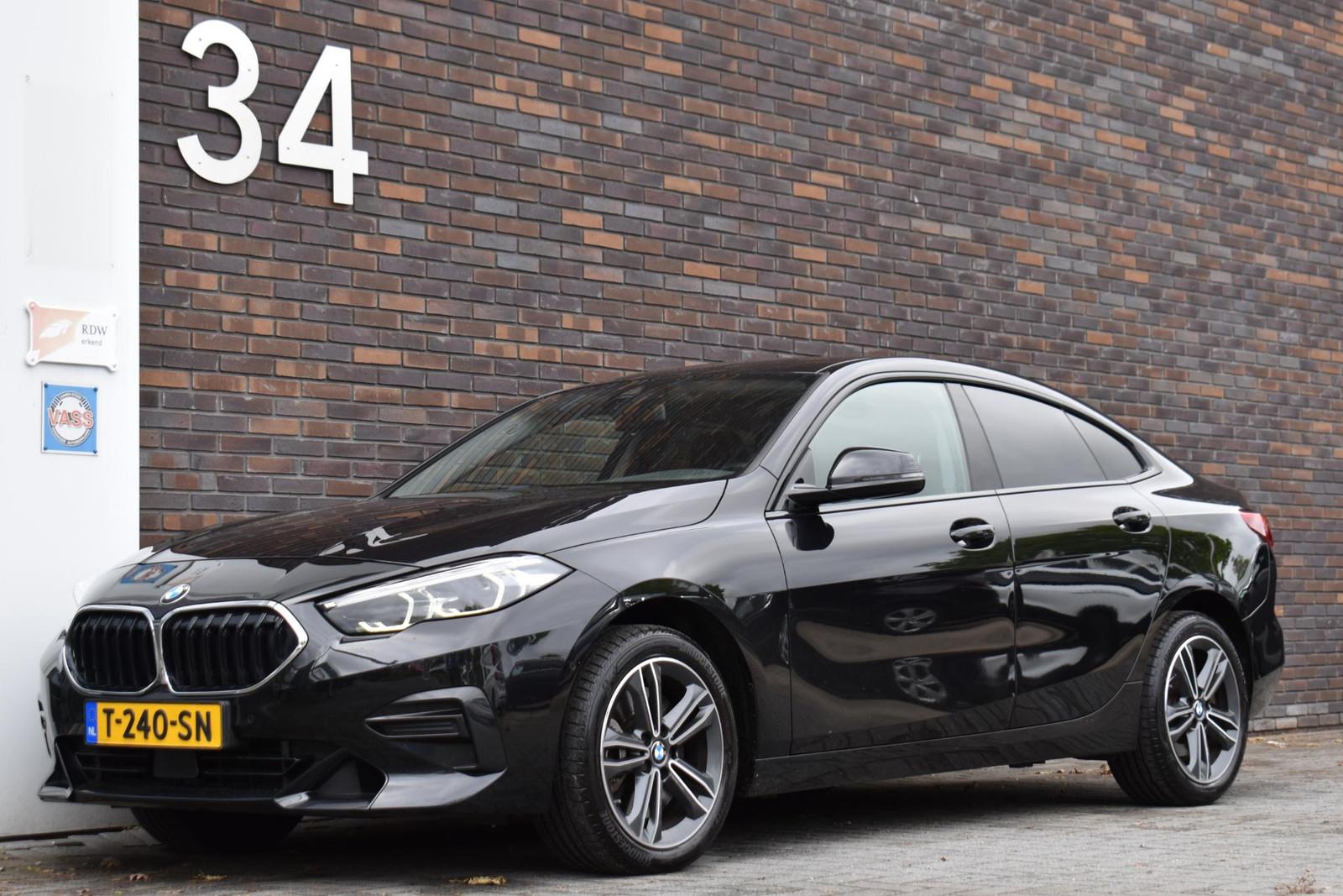 BMW 2-serie Gran Coupé 220i LEDER SPORTSTOELEN VIRTU