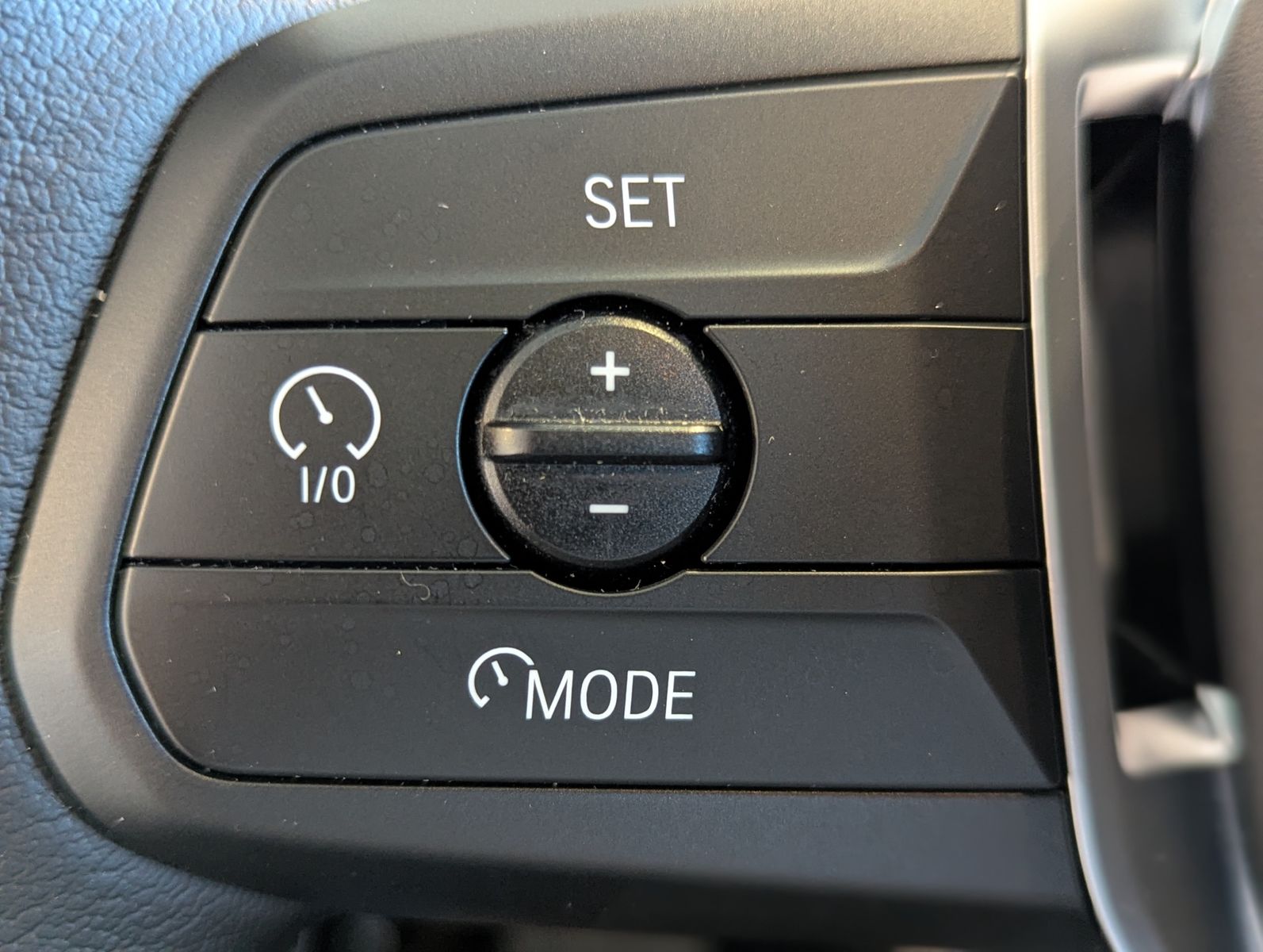 BMW X1 18 i Travel-Paket Pano Kamera AHK - Image 24