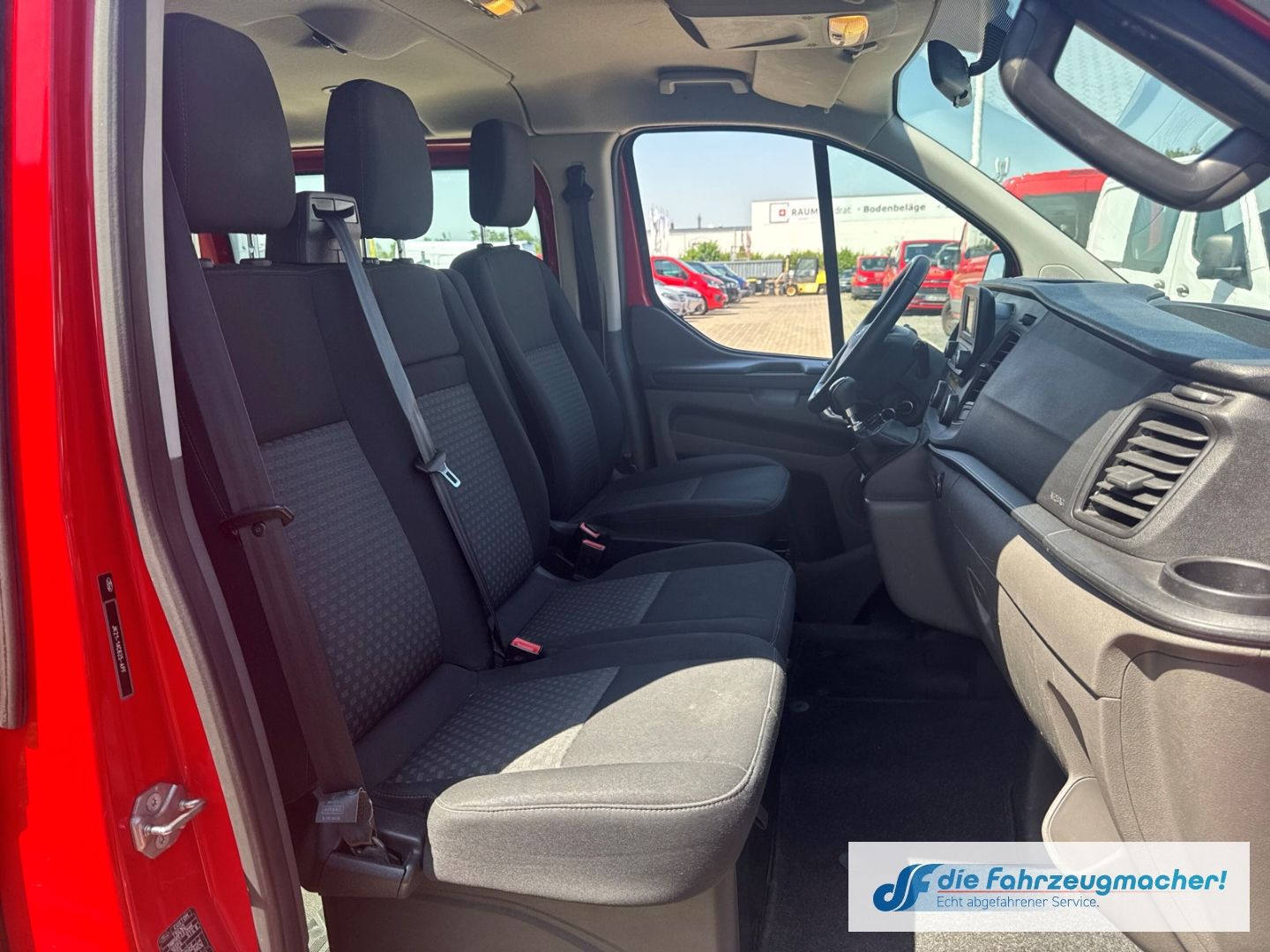 Fahrzeugabbildung Ford Transit Custom Tourneo 320 L1 Trend *4187 *EXPOR