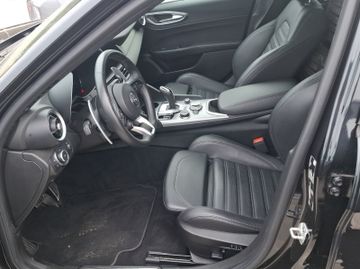 Alfa Romeo Giulia Veloce Q4 2.0 Turbo 16V Kam.+KeyLess+SHZ