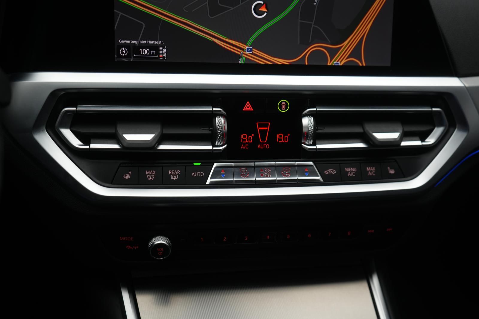 BMW 320 d Sport Line ACC/Virtual/Carplay/LED foto 13