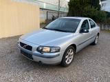 Volvo S60 2.4 - gebrauchte Volvo S60 aus dem Jahr 2001